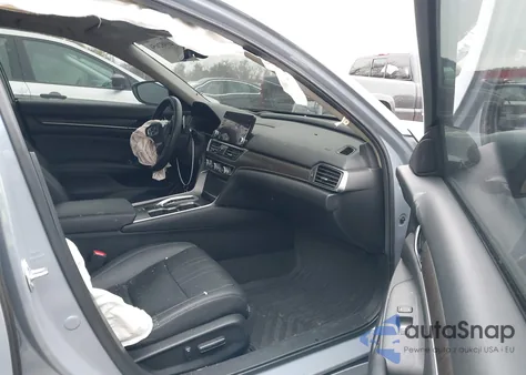 2021 Honda Accord Touring z USA, uszkodzony, nr VIN 1HGCV2F96MA002773